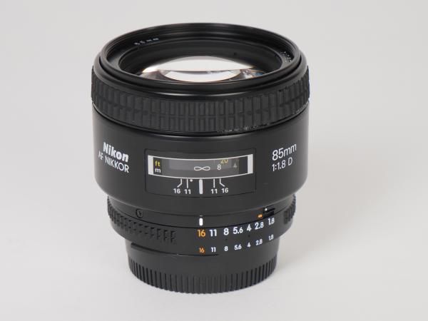 Nikon 85mm F1,8 AF-D F-Mount - Gebrauchtartikel -